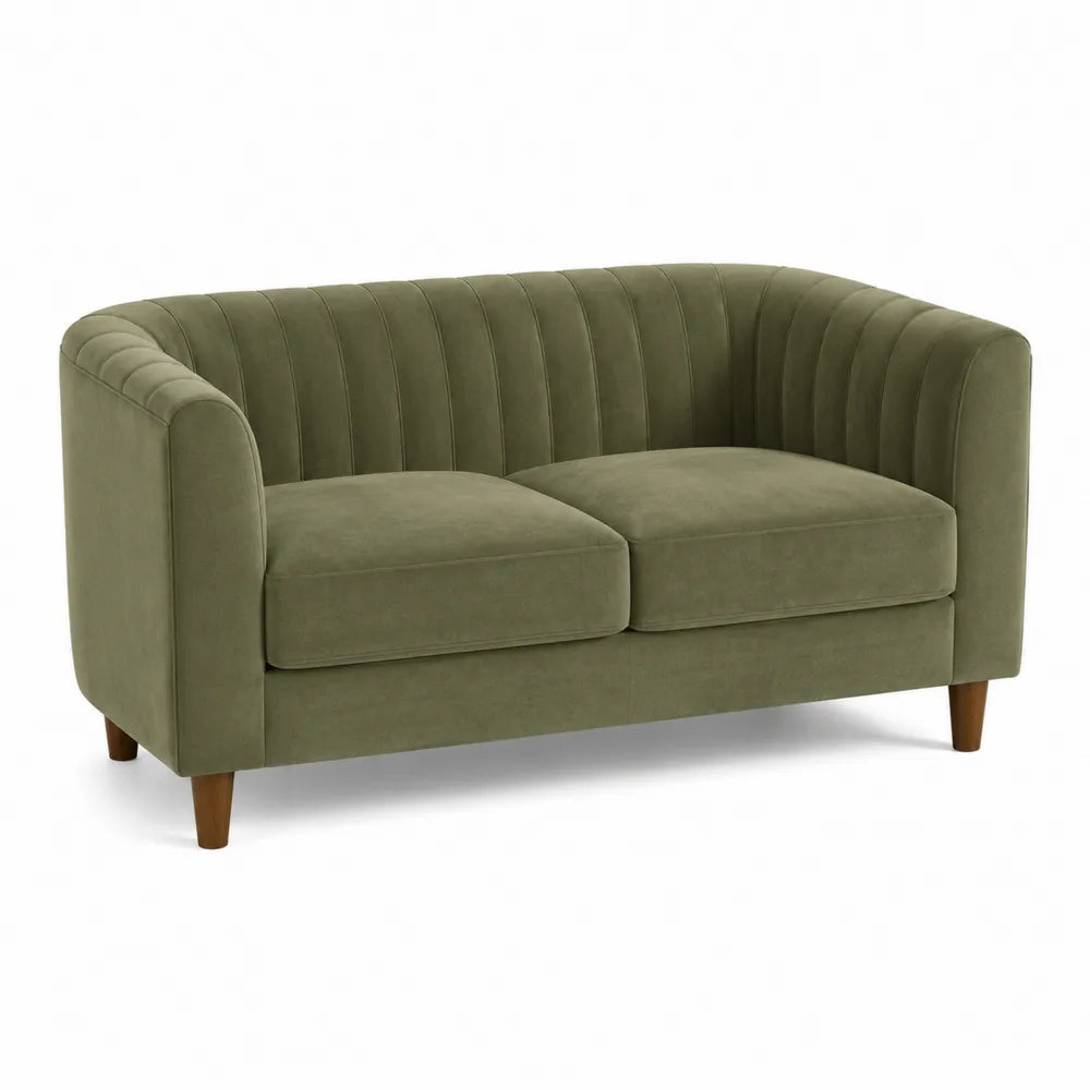 Sofá de terciopelo verde oliva con patas de madera
